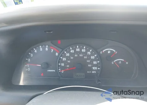 2000 Chevrolet Tracker из США, поврежденный, VIN 2CNBJ18C4Y6911263